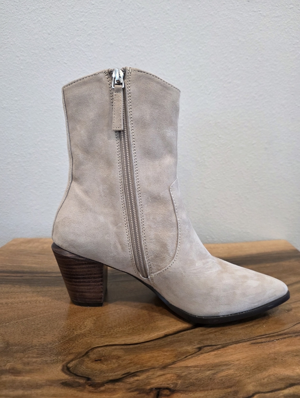 Linea Paolo Tan Western Suede Boots - Picture 5 of 11